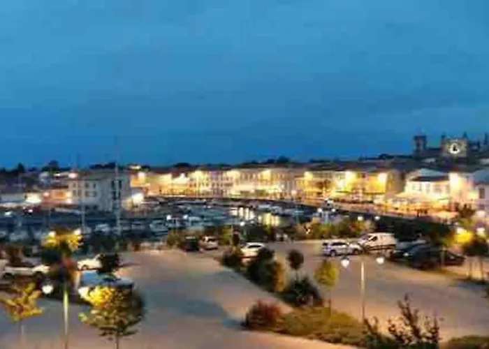 Au Coeur De St Martin: L'arnerault * Saint-Martin-de-Ré